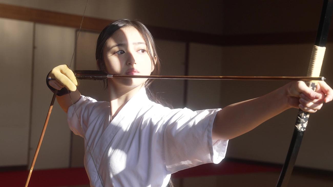乃木坂46に新加入した5期生の井上和