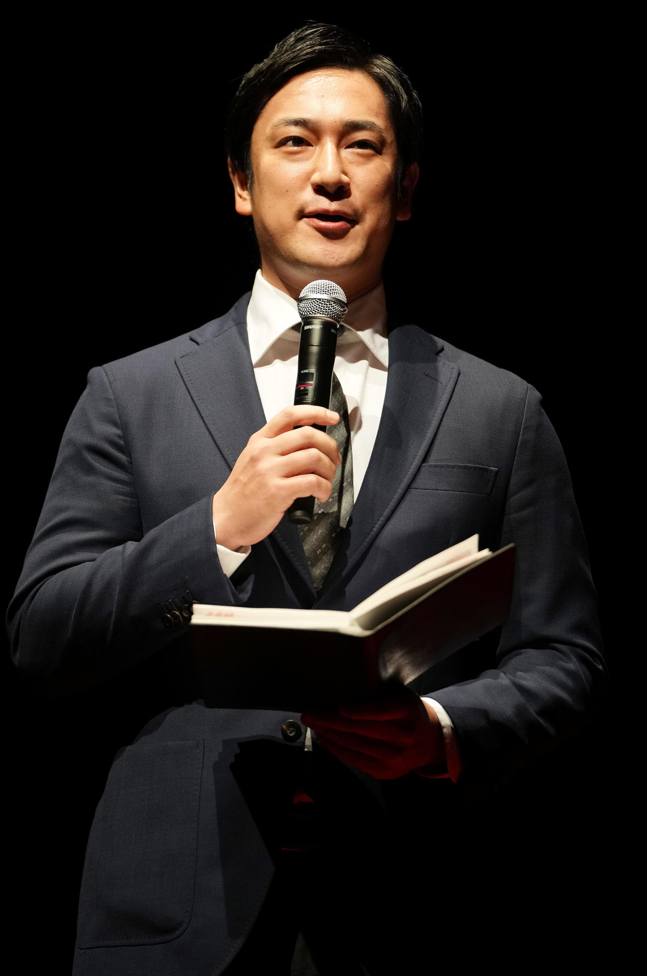 日本テレビ辻岡義堂アナウンサー（2022年1月撮影）
