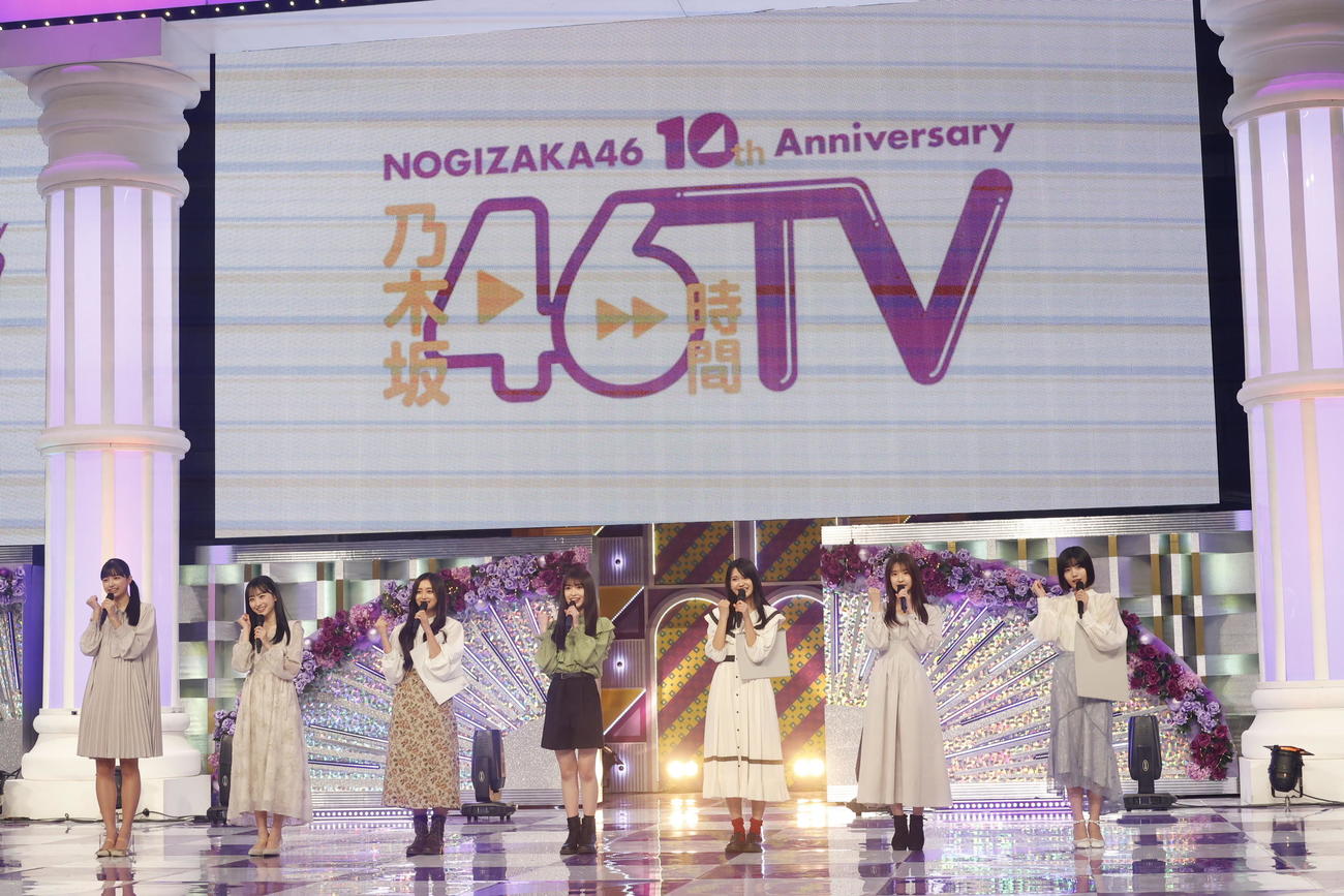 乃木坂46に新加入した5期生が「お見立て会」であいさつした