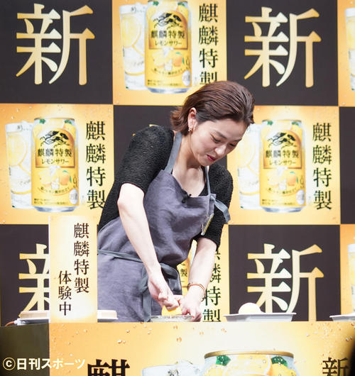 「麒麟特製 レモンサワー」新発売発表会に出席した中村アン(撮影・佐藤成)