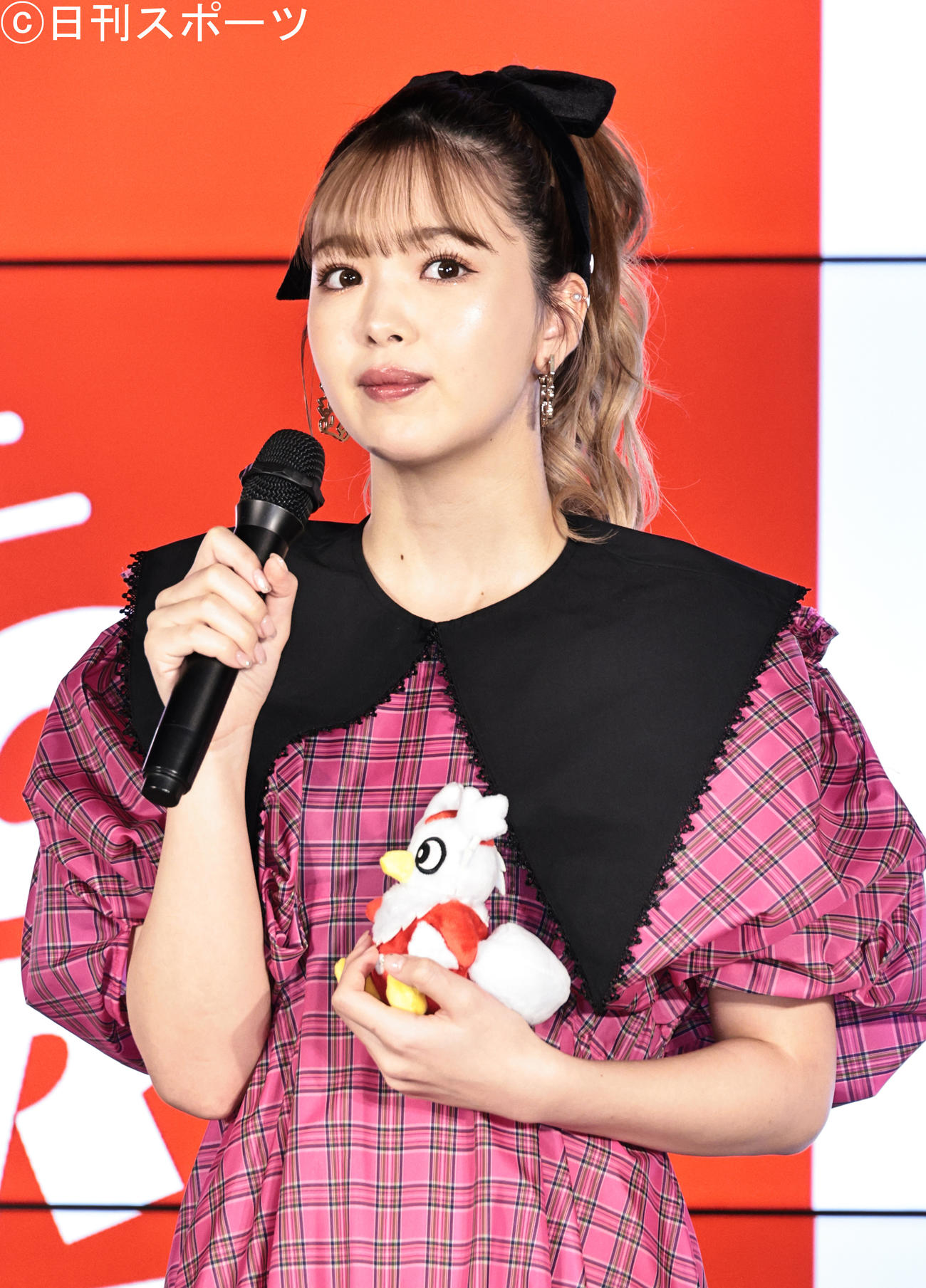 フードデリバリーサービスのイベントに参加した藤田ニコル（撮影・中島郁夫）