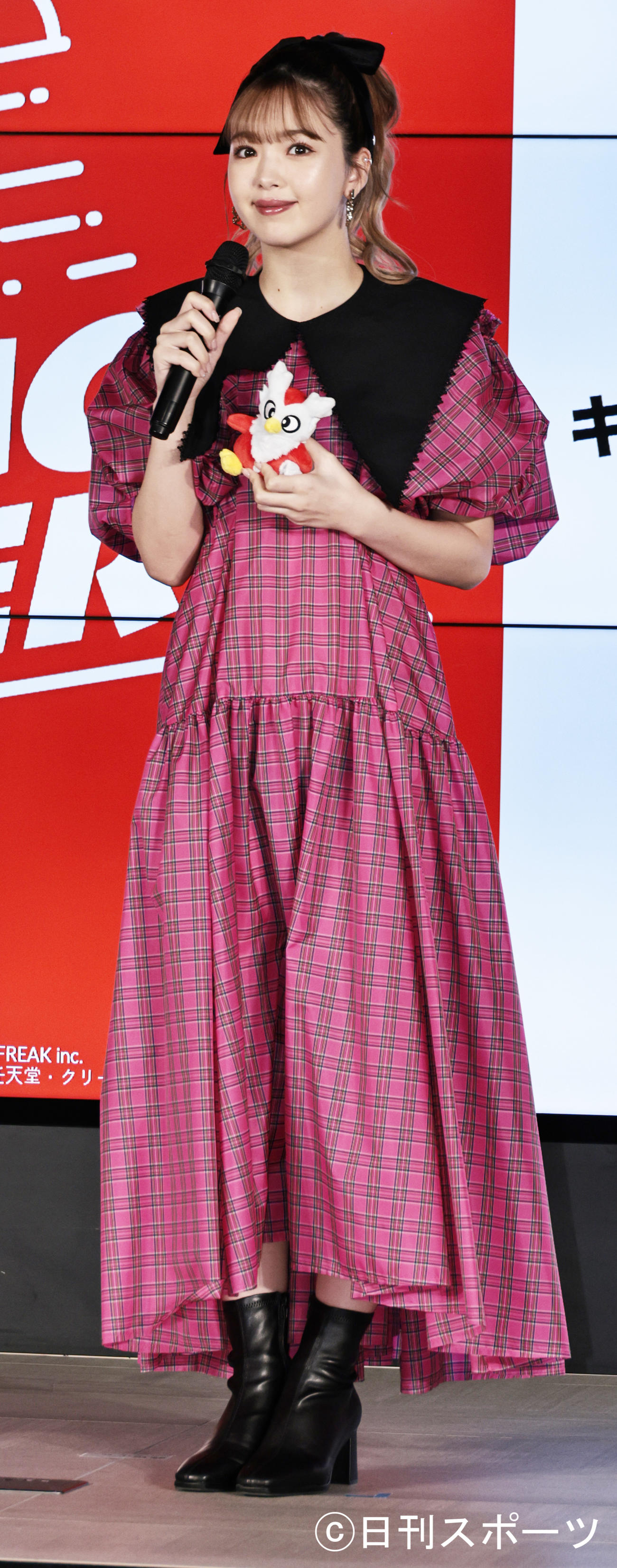 フードデリバリーサービスのイベントに参加した藤田ニコル（撮影・中島郁夫）