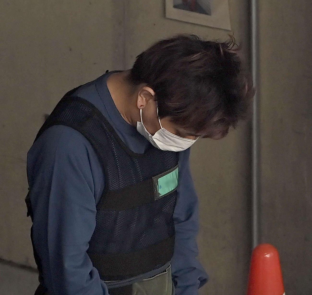 愛知県警中署から送検される田中聖容疑者（一部加工）（撮影・たえ見朱実）
