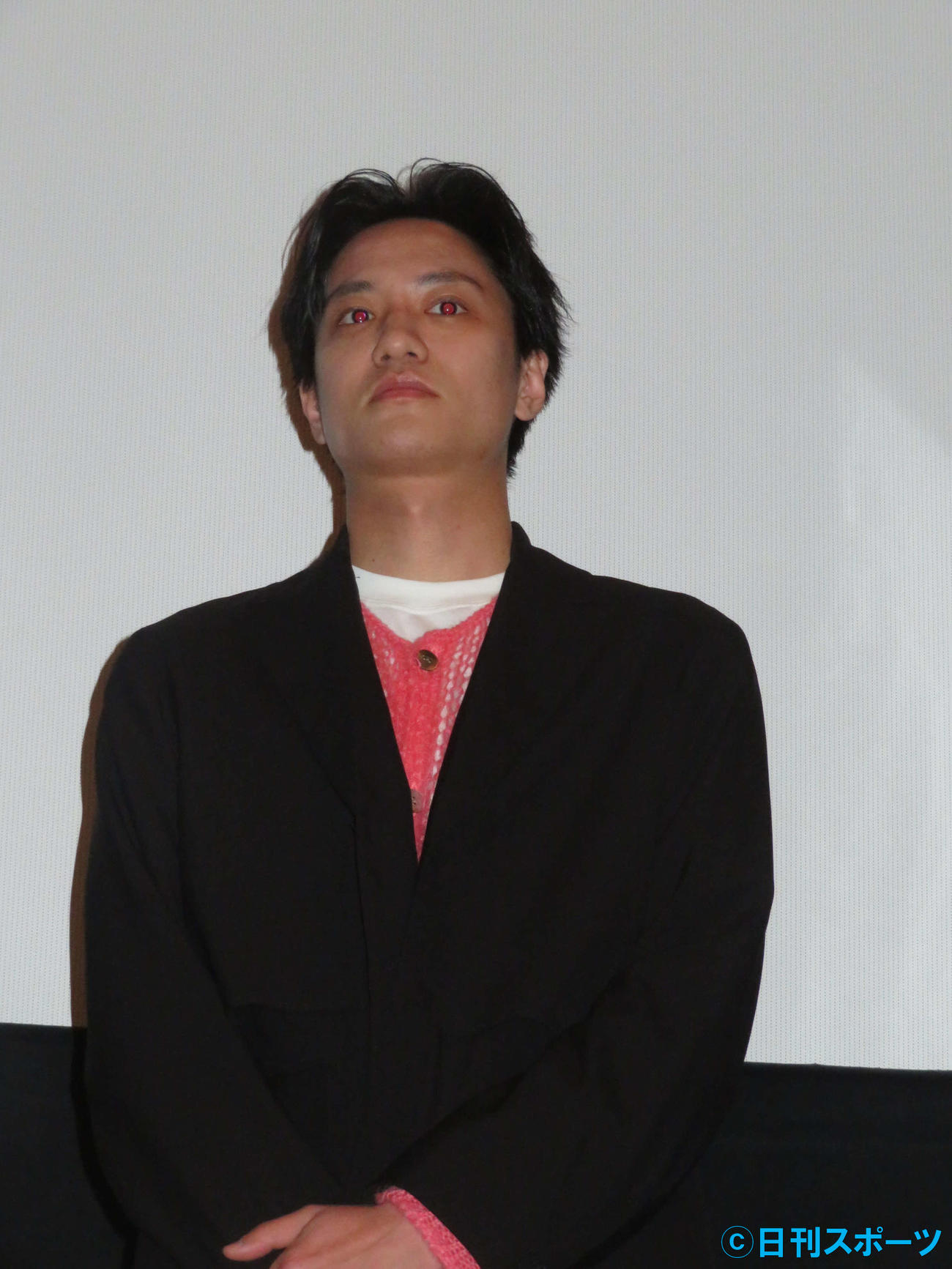 映画「中村屋酒店の兄弟」初日舞台あいさつに登壇した藤原季節（撮影・村上幸将）