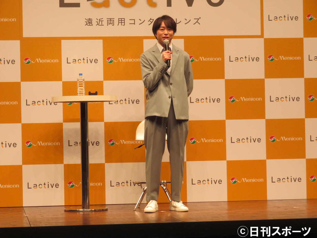 メニコン「Lactive」新CM発表会に出席した櫻井翔（撮影・横山慧）
