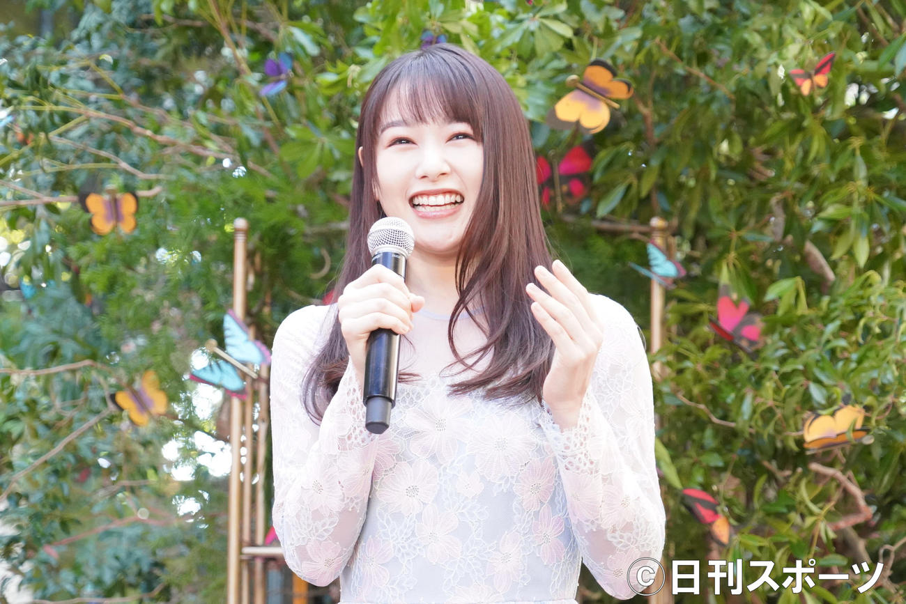 桜井日奈子（2022年1月撮影）
