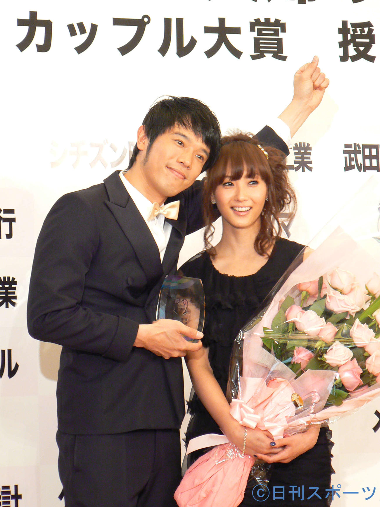 庄司智春と藤本美貴（2010年4月撮影）