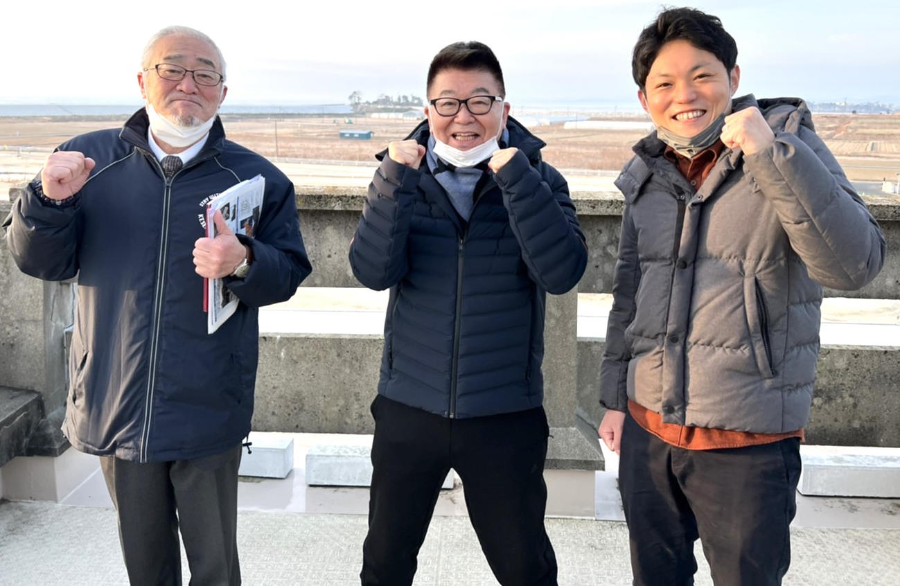 気仙沼の現状と未来について語り合った、左から佐藤健一氏、生島ヒロシ、加藤拓馬氏(気仙沼市の大震災遺構「伝承館」で)