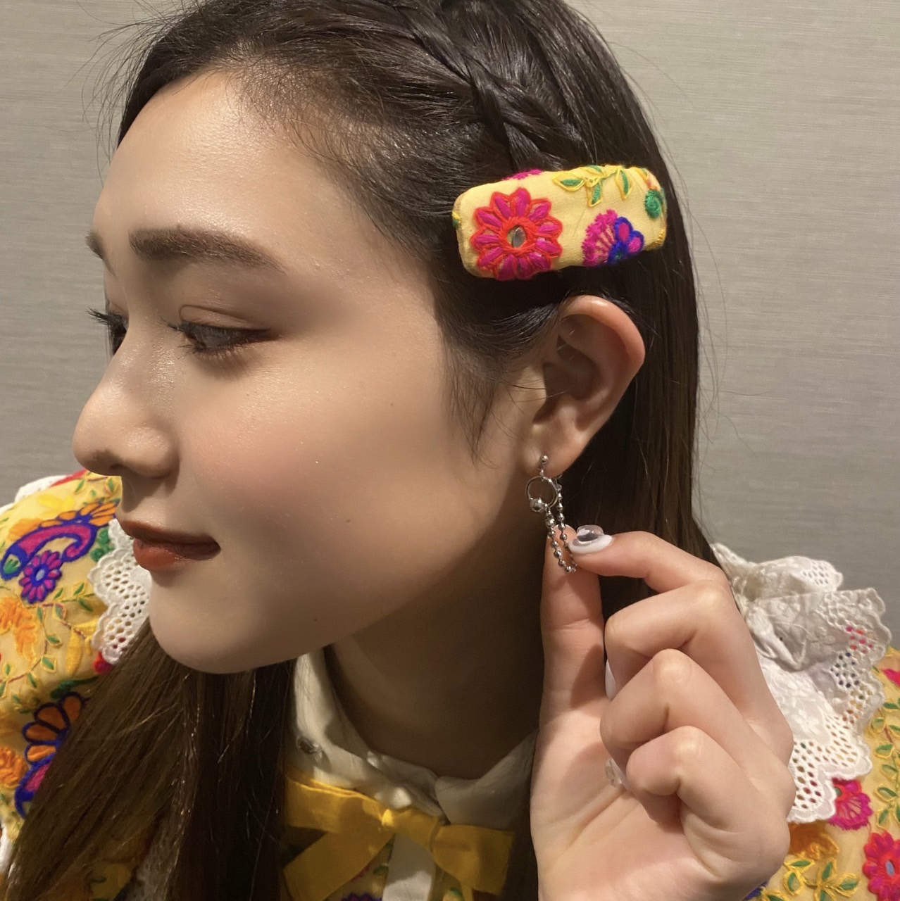 最近はピアスに夢中。ついつい大きめのものを選んでしまいます