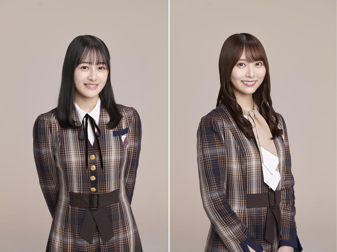 乃木坂46の向井葉月（左）と弓木奈於