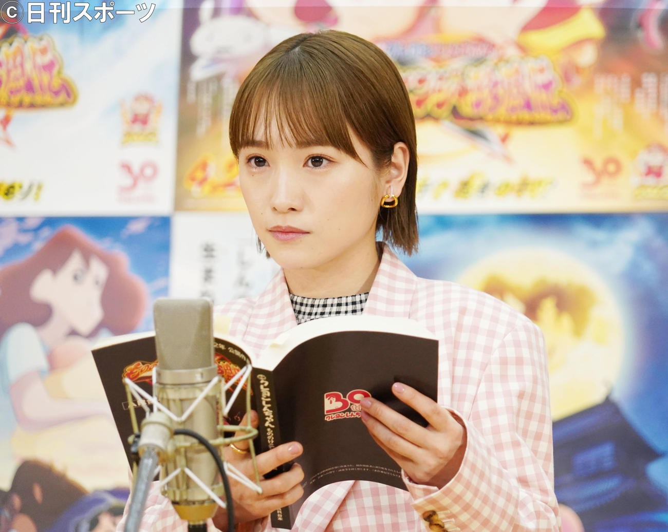 アニメ映画「クレヨンしんちゃん　もののけニンジャ珍風伝」の公開アフレコイベントに出席した川栄李奈（撮影・佐藤成）