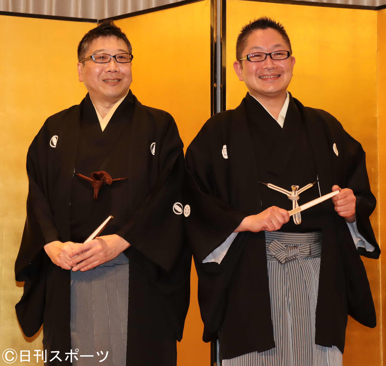 落語芸術協会の新真打ち昇進披露会見に出席した、柳若あらため春風亭柳雀（左）、春風亭昇也