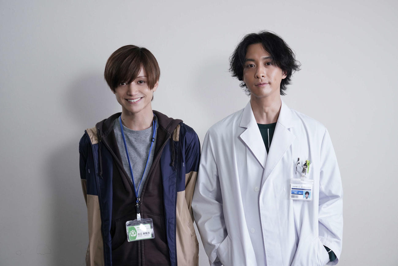 沢口靖子主演のテレビ朝日系連続ドラマ「科捜研の女」にゲスト出演する三浦涼介（左）と渡部秀