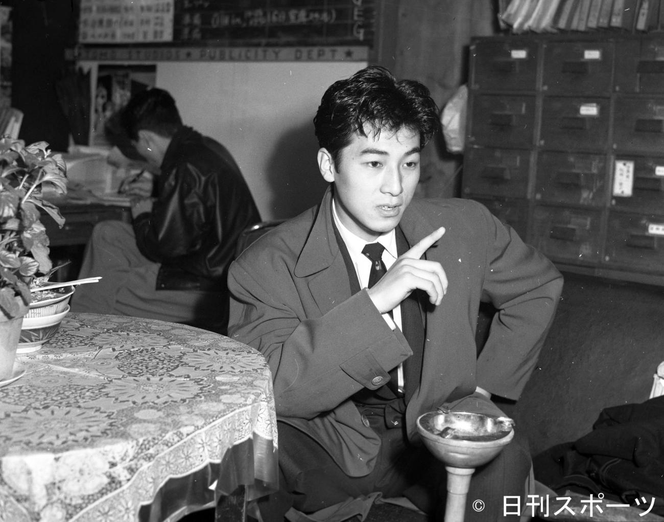 映画「ゴジラ」で初主演をした宝田明さん