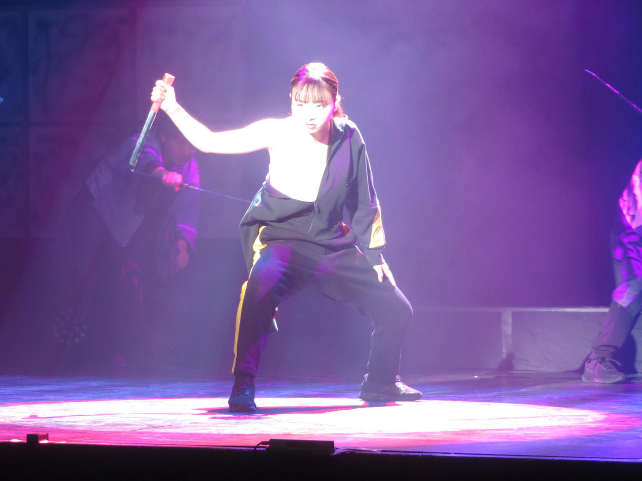 主演舞台「修羅雪姫－復活祭　50th－　修羅雪と八人の悪党」のゲネプロに臨む今泉佑唯（撮影・横山慧）