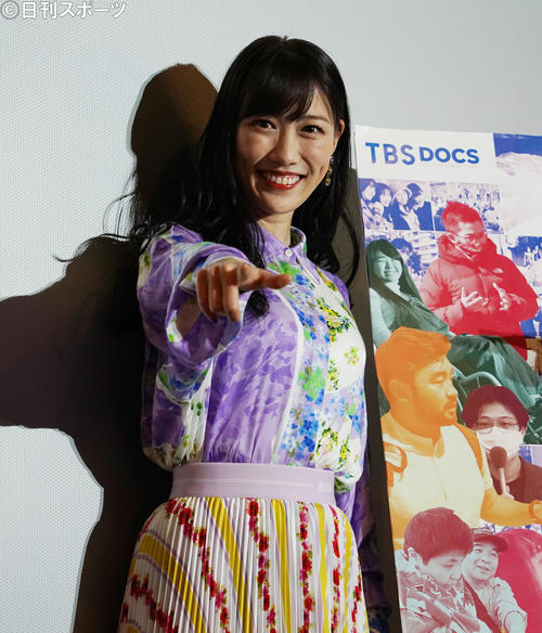 映画「ももいろクローバーZ　～アイドルの向こう側～」の舞台あいさつに登壇した、高城れに（撮影・佐藤勝亮）