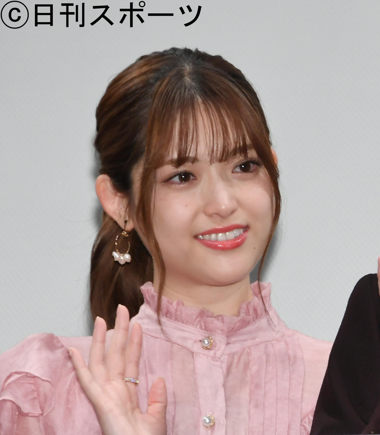 松村沙友理（21年10月撮影）
