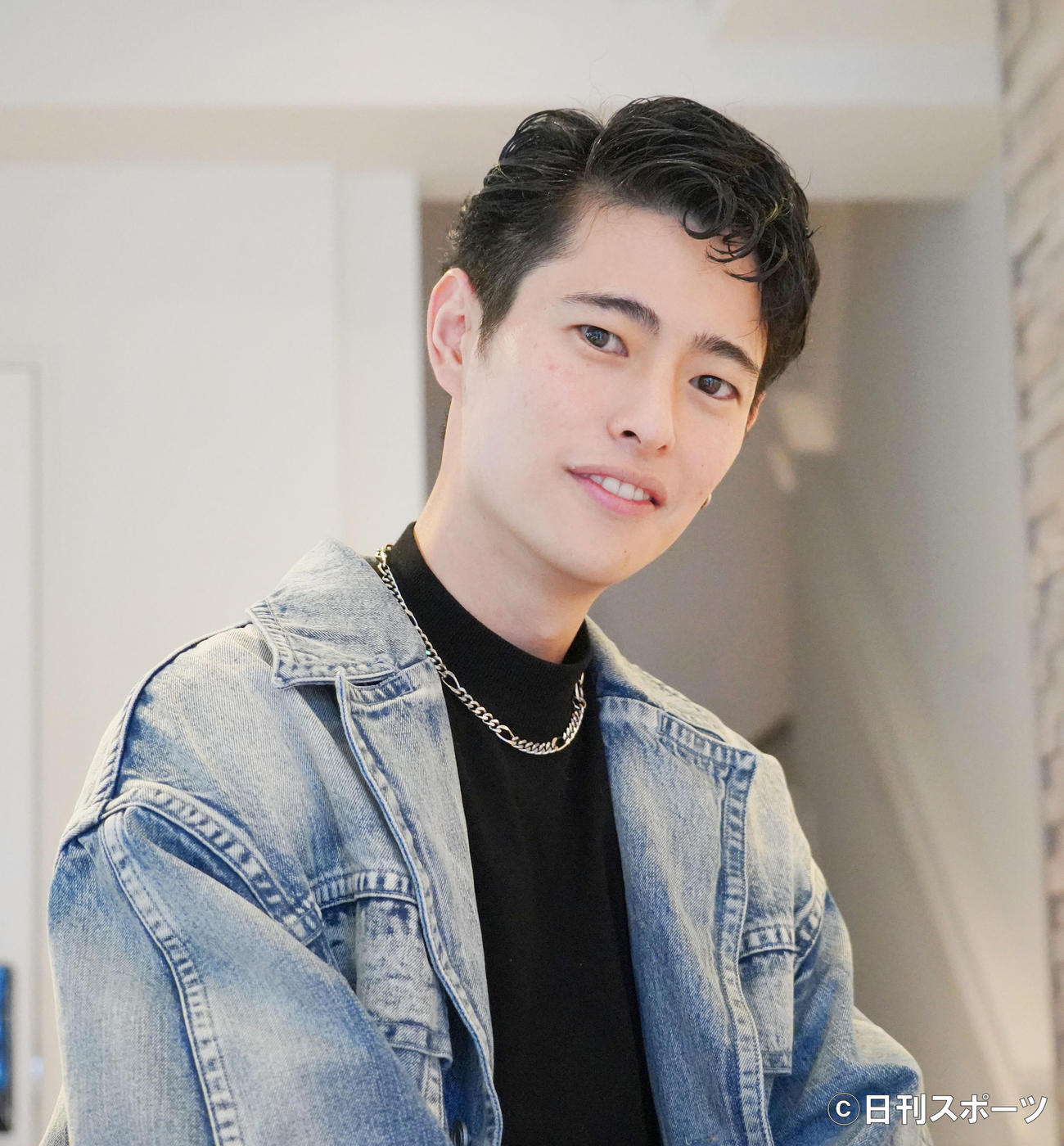 「フィリピンと日本の懸け橋になりたい」と語るFumiya（撮影・佐藤成）