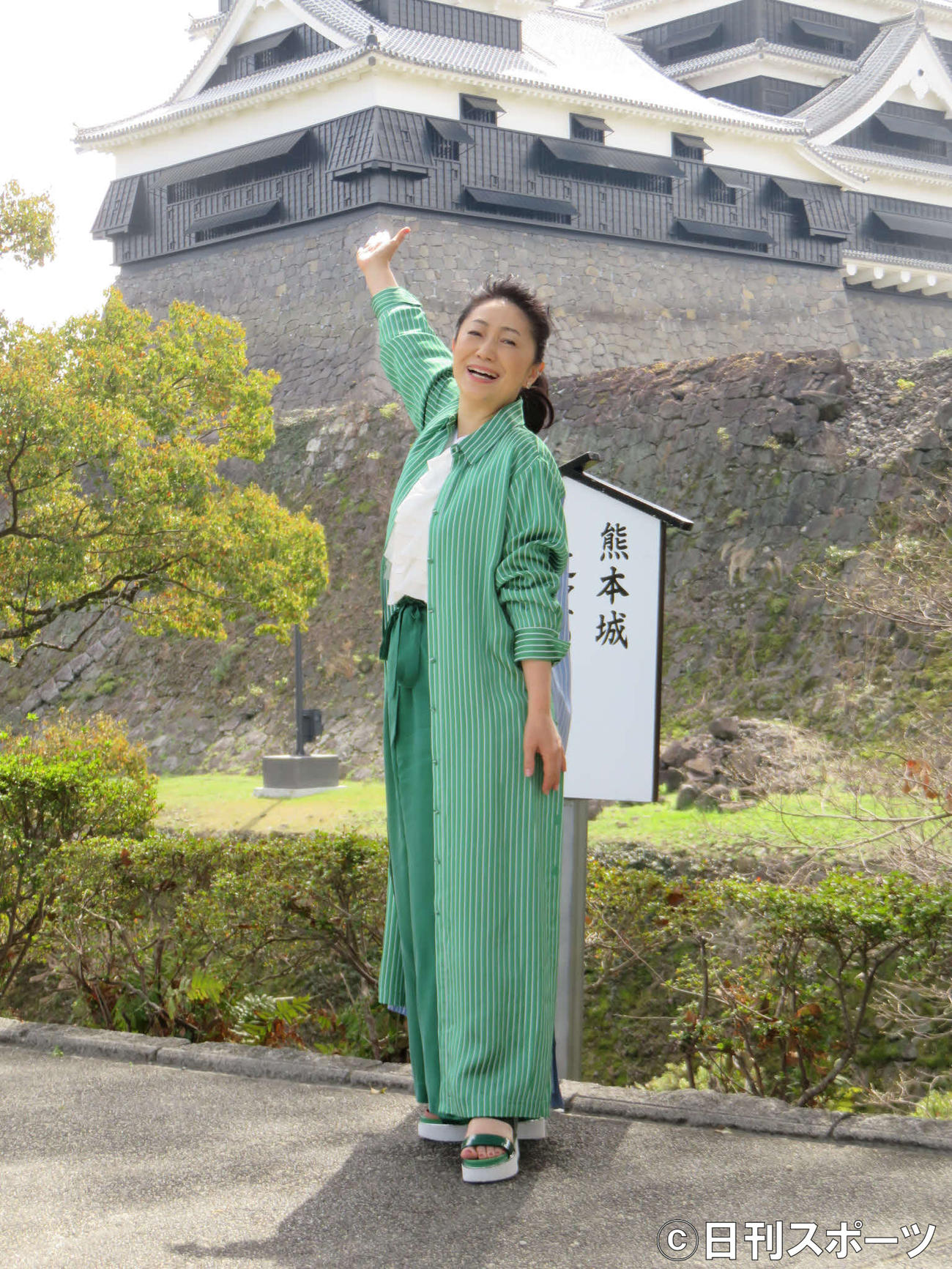 50周年記念コンサート前に取材に応じる石川さゆり