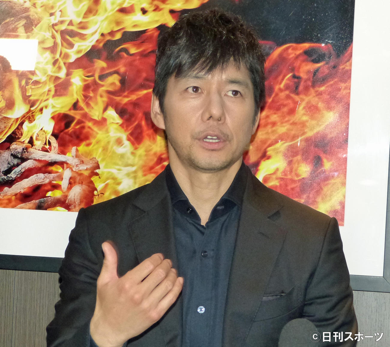 アカデミー賞授賞式前日に日本メディアの取材に応じた「ドライブ・マイ・カー」の西島秀俊（撮影・千歳香奈子）