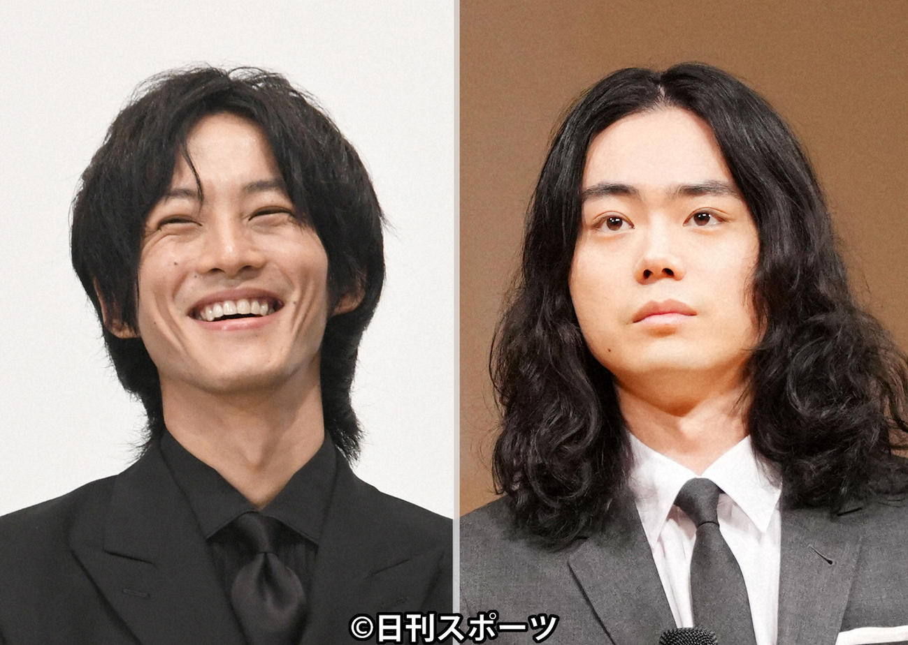 松坂桃李（左）と菅田将暉