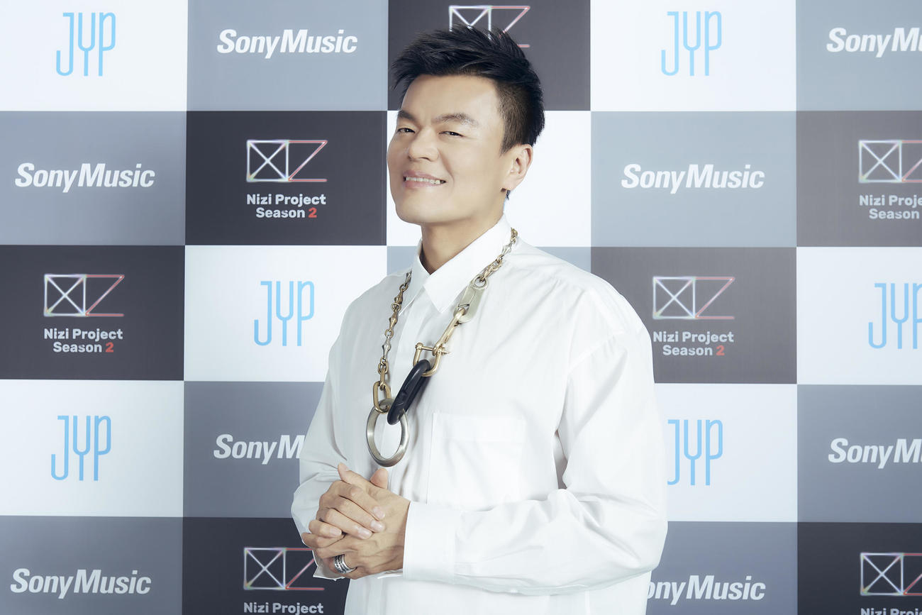 インタビューに応じたJ．Y．Park（田中聖太郎氏撮影）