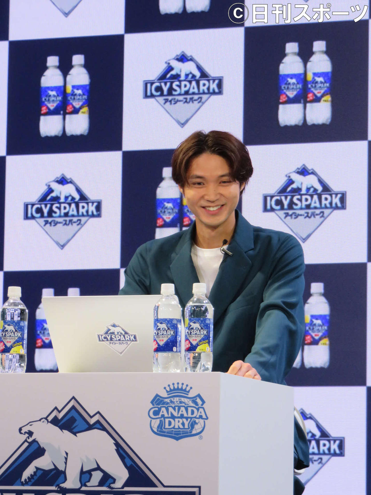 アイシー・スパークの新CM発表会に出席した磯村勇斗