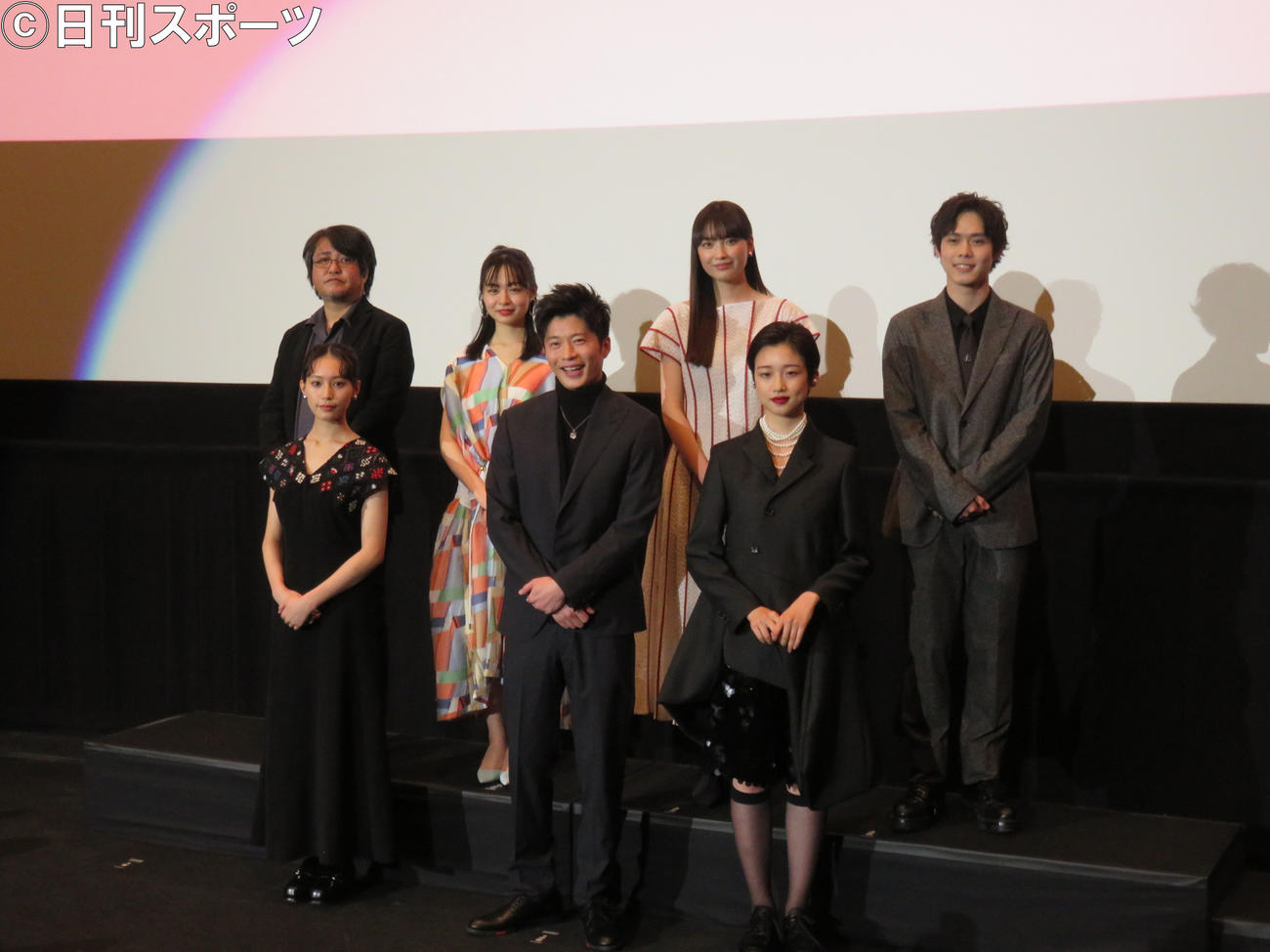 映画「女子高生に殺されたい」公開記念舞台あいさつ。（前列左から）南沙良、田中圭、河合優美（後列左から）城定秀夫監督、莉子、茅島みづき、細田佳央太