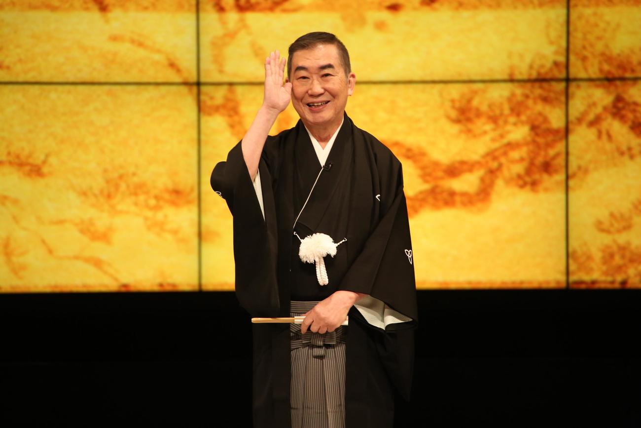 2日8公演の「伝説の一日」の初日初回公演で口上に出演した桂文枝が、最終日最終公演にも出演した