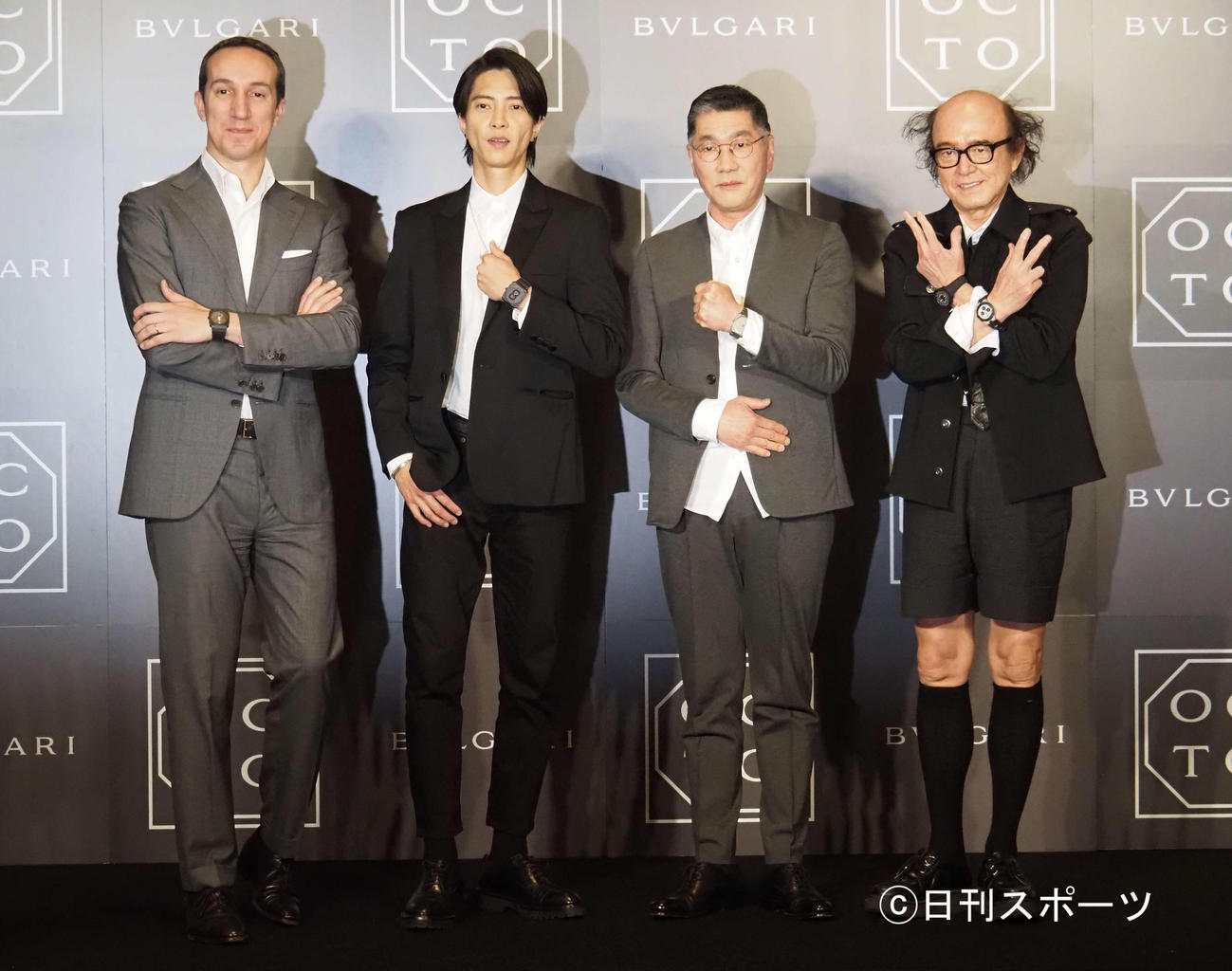 BVLGARI「オクト」10周年記念イベントに出席した、左からブルガリジャパンのウォルター・ボロニーノ社長、山下智久、現代美術家の宮島達男氏、ジャーナリスト鈴木正文氏（撮影・遠藤尚子）
