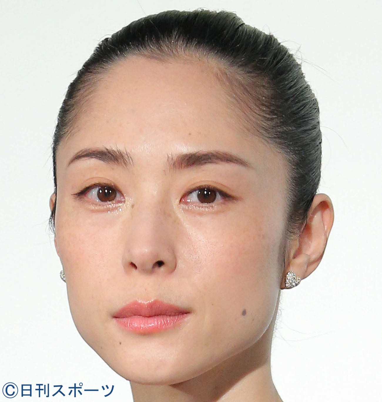 深津絵里（17年2月撮影）