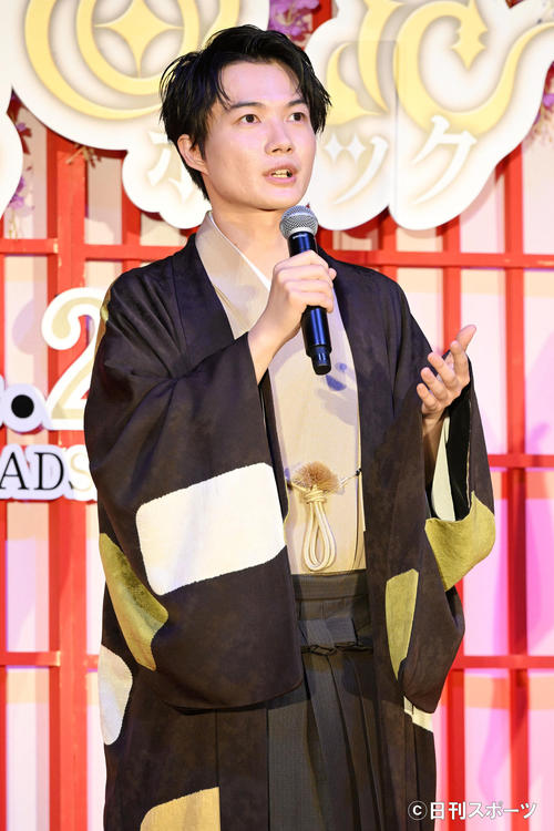 映画「ホリック」大ヒット祈願イベントでトークする神木隆之介（撮影・滝沢徹郎）