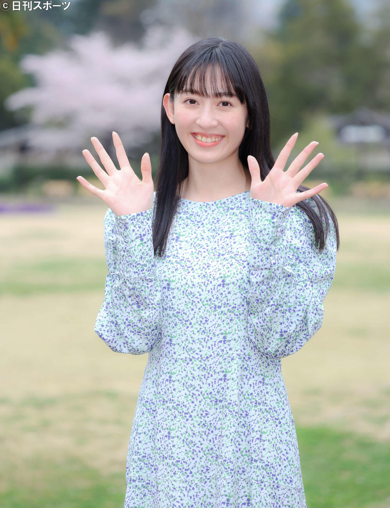 笑顔もかわいい水嶋凜（撮影・河田真司）