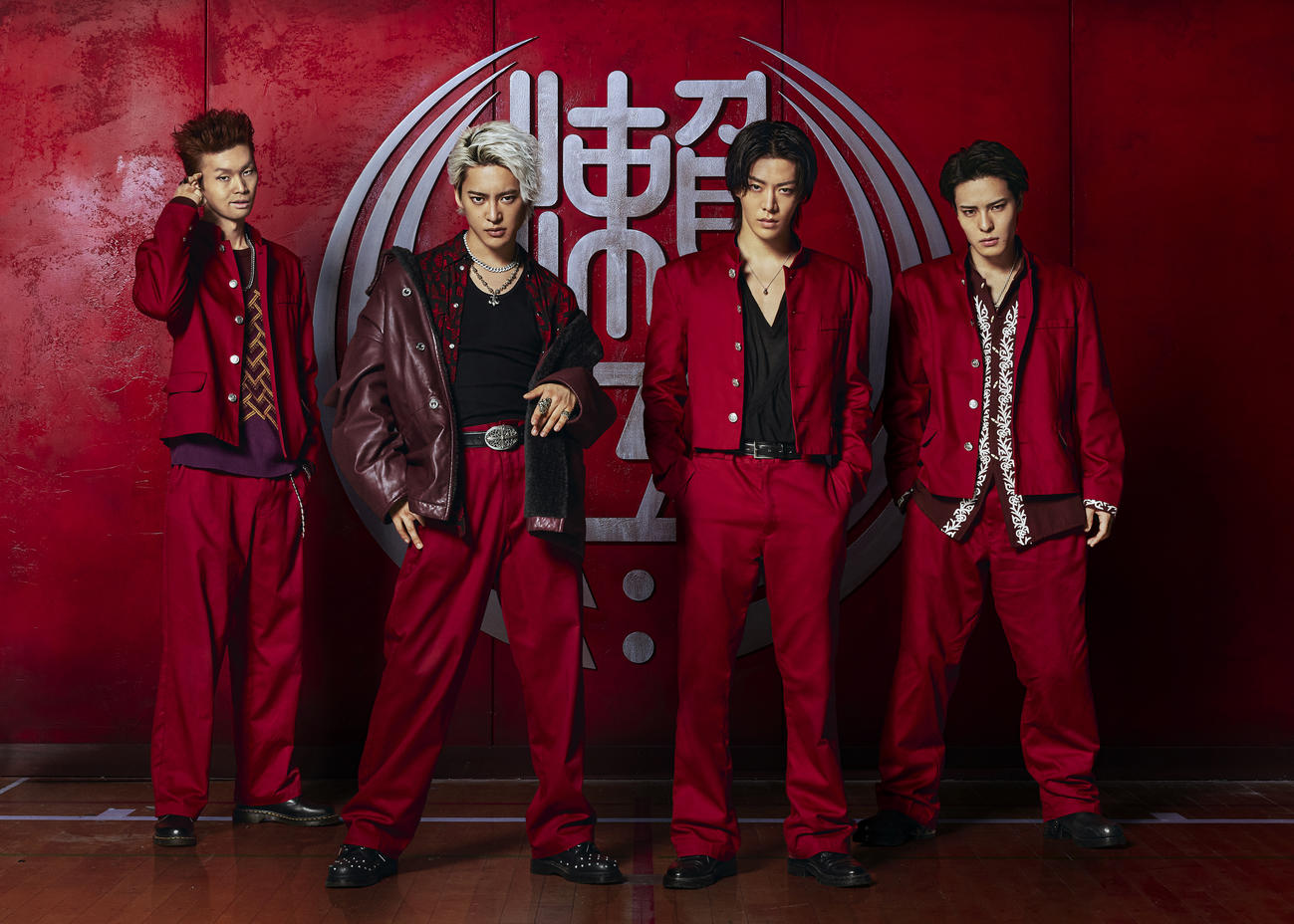 瀬ノ門工業高校のキャストとして出演する、左から永沼伊久也、三山凌輝、中本悠太、比嘉涼樹（C）2022「HiGH＆LOW　THE　WORST　X」製作委員会（C）高橋ヒロシ（秋田書店）HI－AX