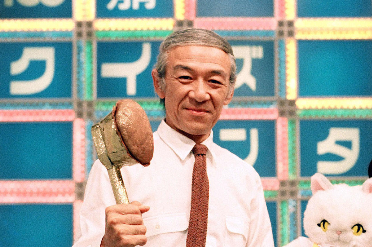 テレビ朝日「100万円クイズハンター」司会を務めた柳生博さん（テレビ朝日提供）