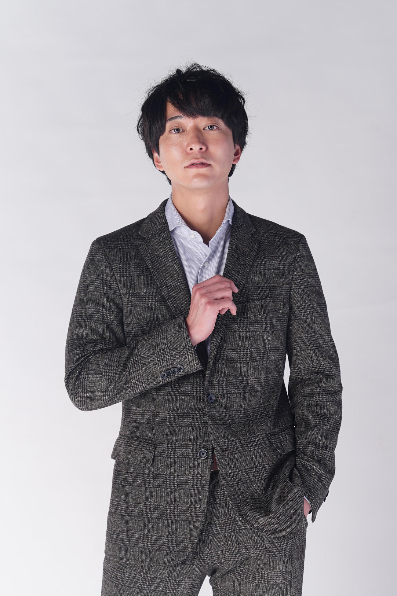 BSテレ東ドラマ「今夜はコの字で　Season2」で中村ゆりとダブル主演を務める浅香航大