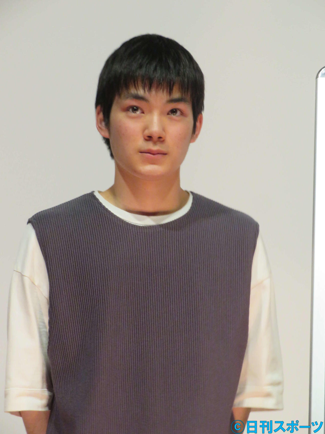 映画「山歌」初日舞台あいさつに登壇した杉田雷麟（撮影・村上幸将）
