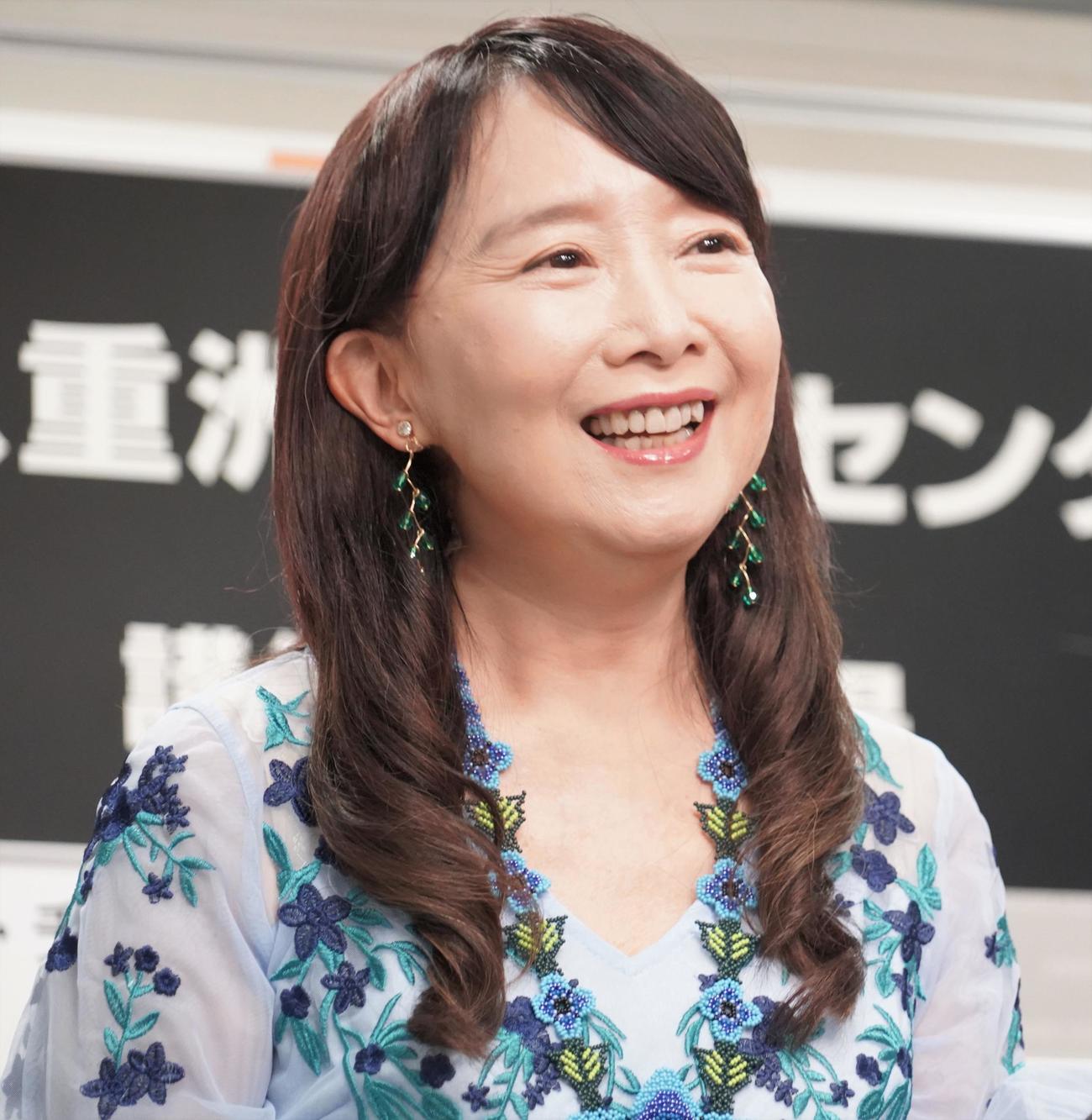 絵本「アグネス・チャン　親子で楽しむ絵本」シリーズ刊行記念イベントを行ったアグネス・チャン（撮影・佐藤成）