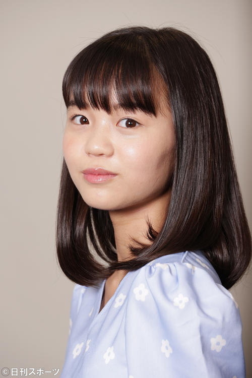 時折見せる大人の表情にドキリとさせられる大島美優（撮影・中島郁夫）
