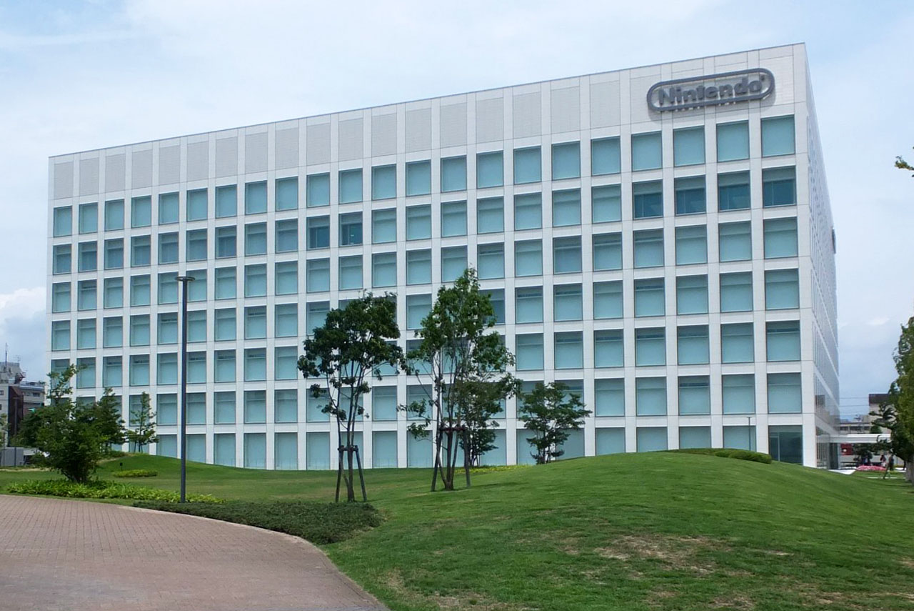 任天堂本社の開発棟（2019年6月撮影）