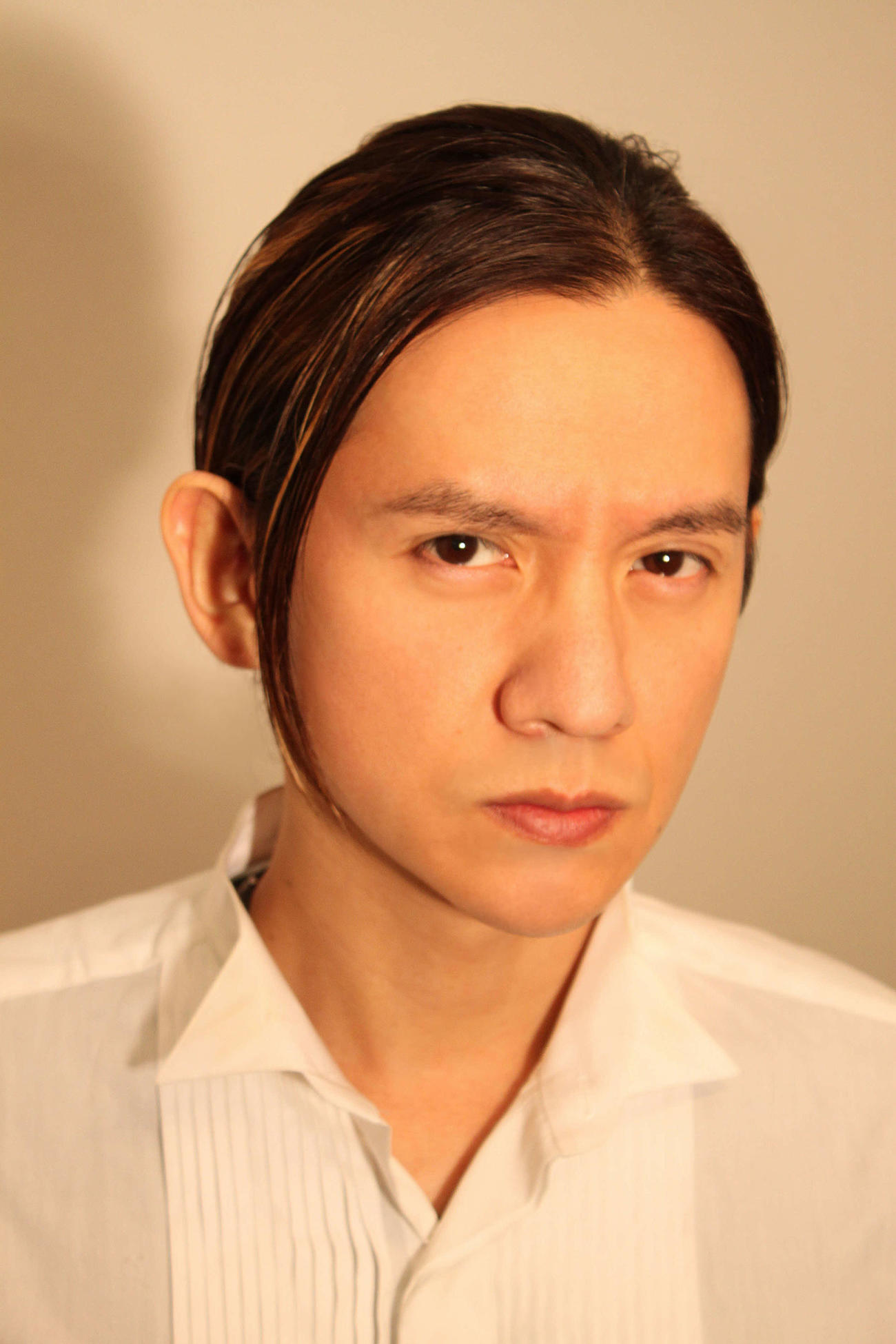 紫綬褒章に選ばれた岡本健一