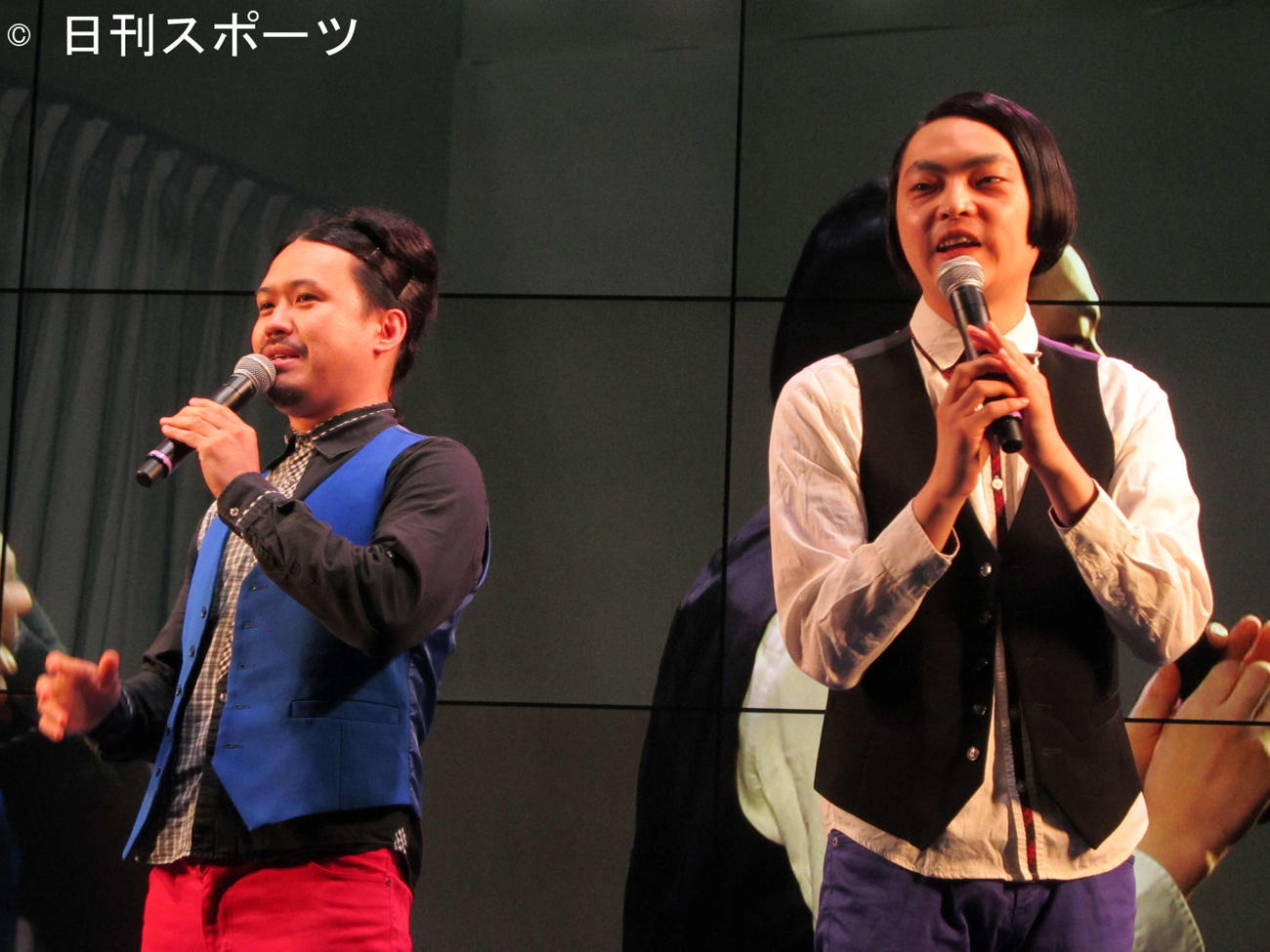 ピスタチオの伊地知大樹（左）と小沢慎一郎（2017年6月撮影）