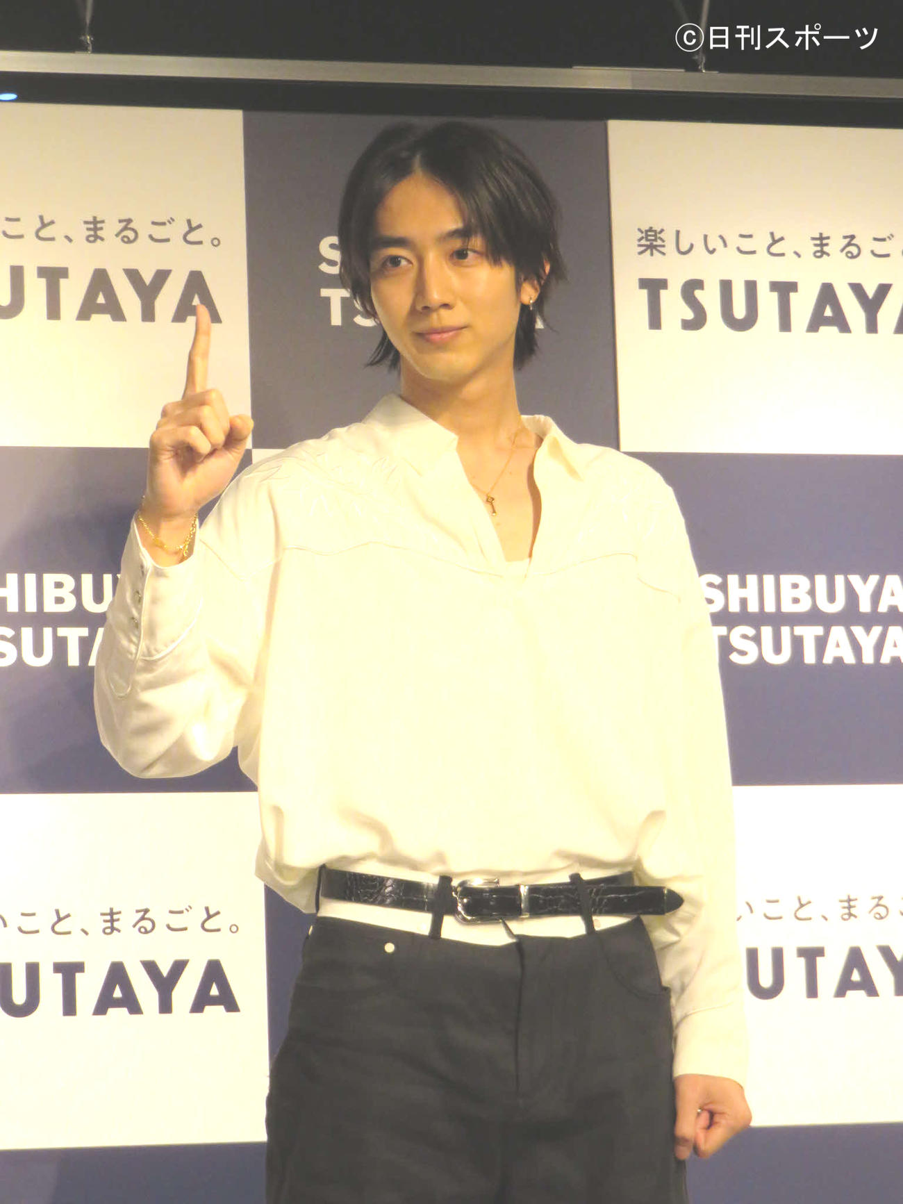 初写真集のお渡し会を開催した駒木根葵汰