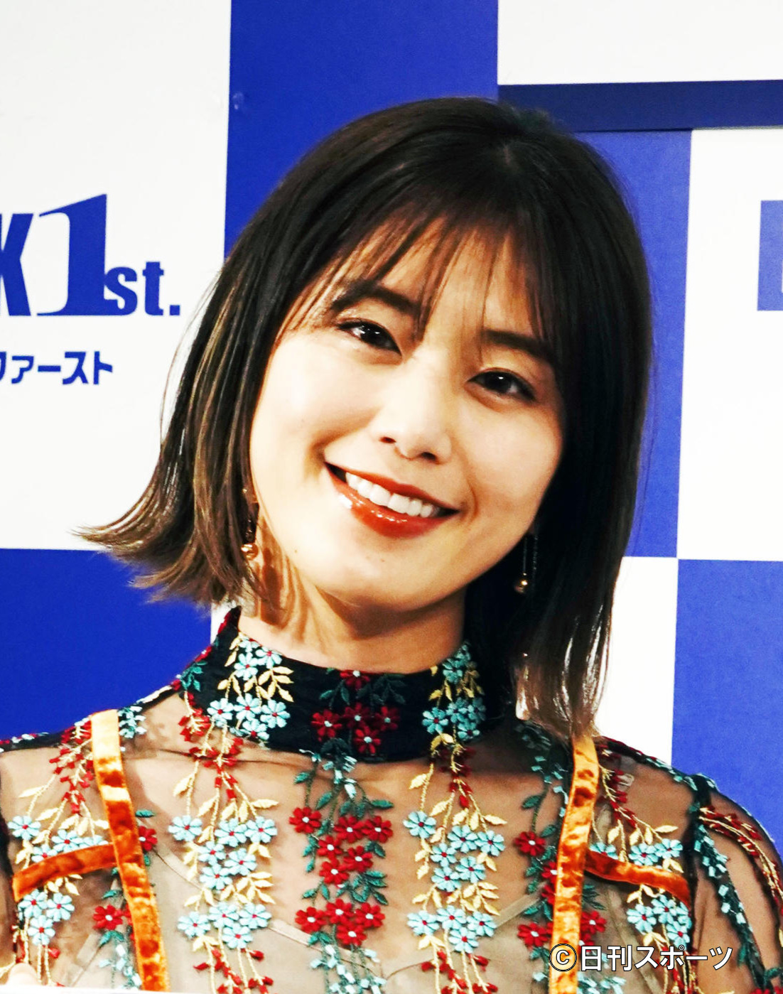 2022年カレンダー発売記念イベントを行った稲村亜美（撮影・佐藤成）