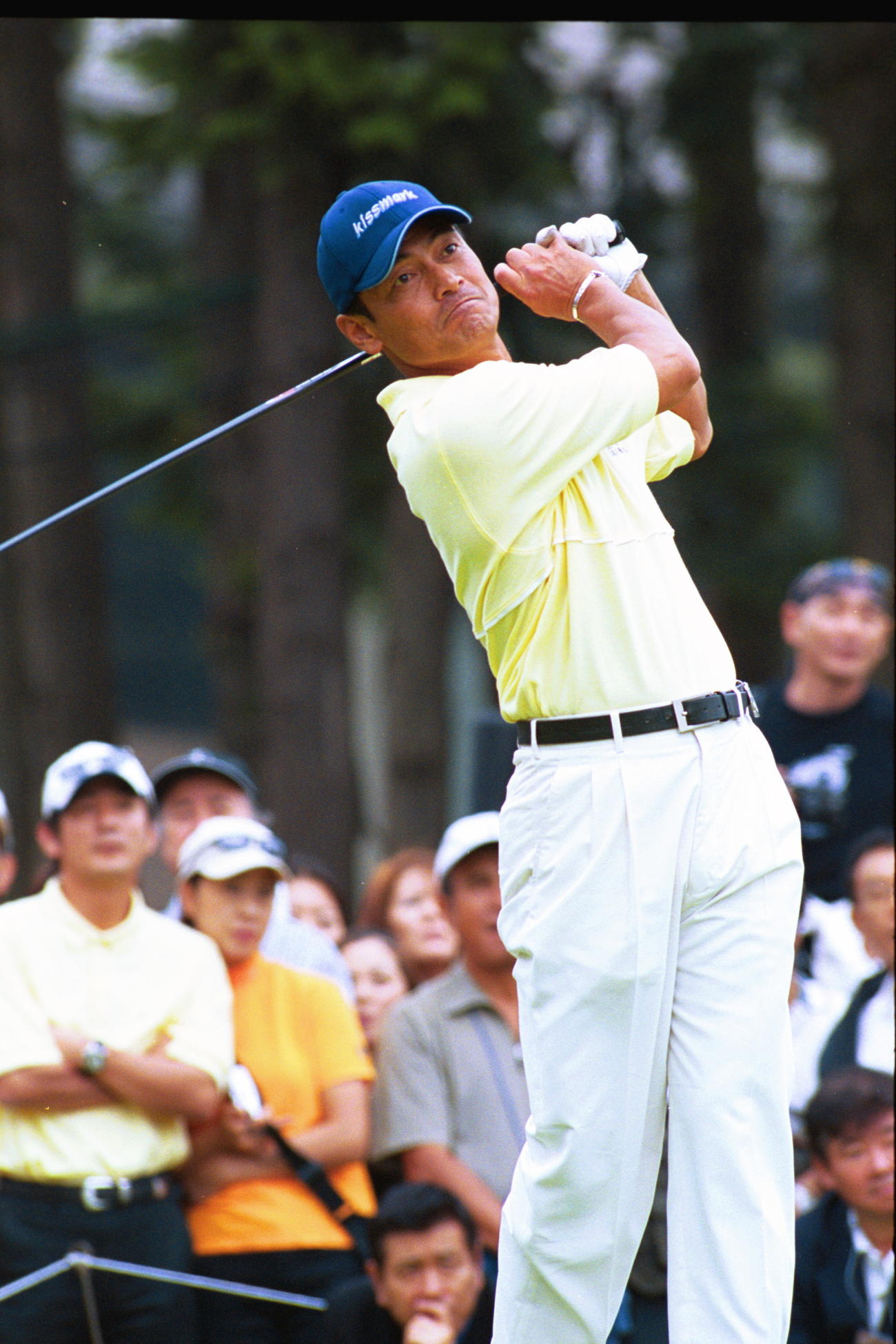 02年10月第9回ガン撲滅基金高松宮妃賜杯東西対抗ゴルフに出場した渡辺裕之さん