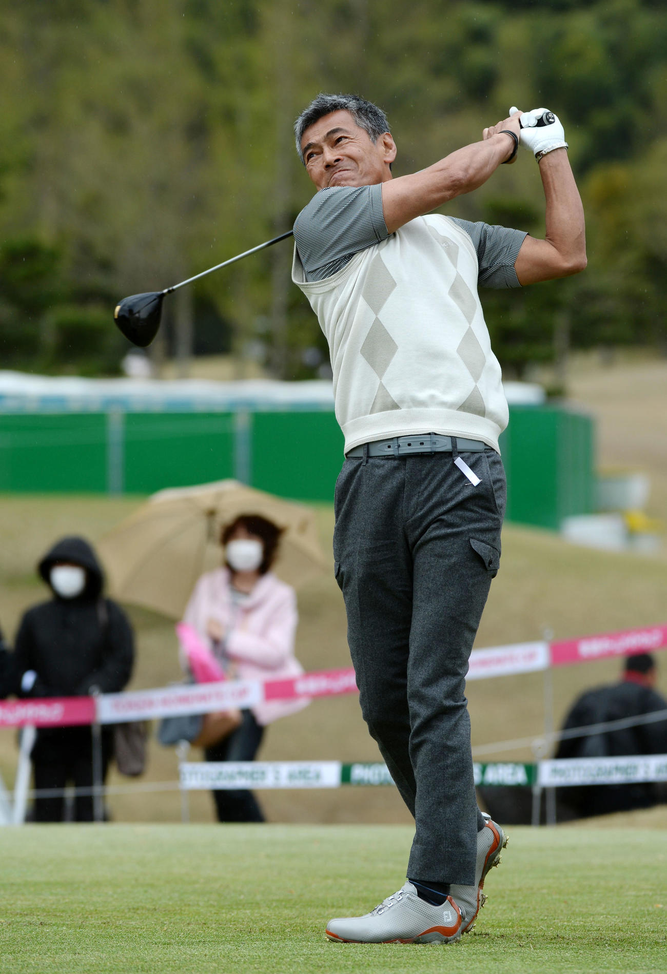 15年4月、東建ホームメイト杯のプロアマ戦に出場した渡辺裕之さん