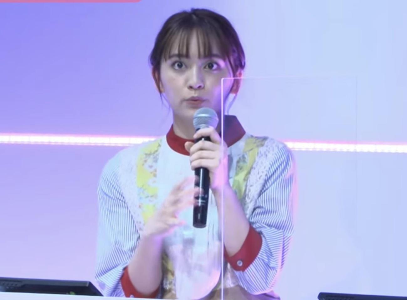 「看護の日」イベントにゲスト出演した岡田結実