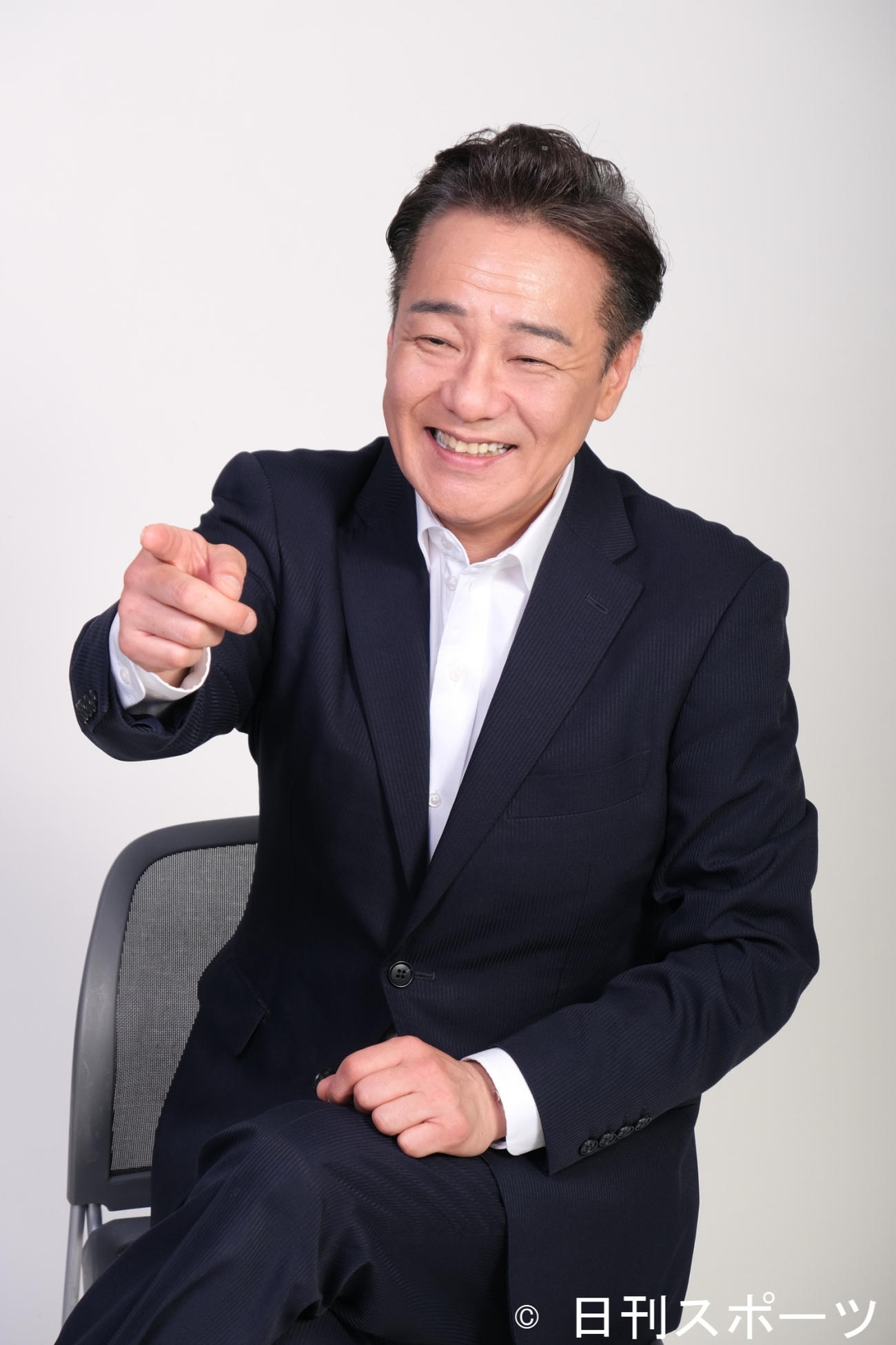 舞台「友情～秋桜のバラード」を演出する鼓太郎