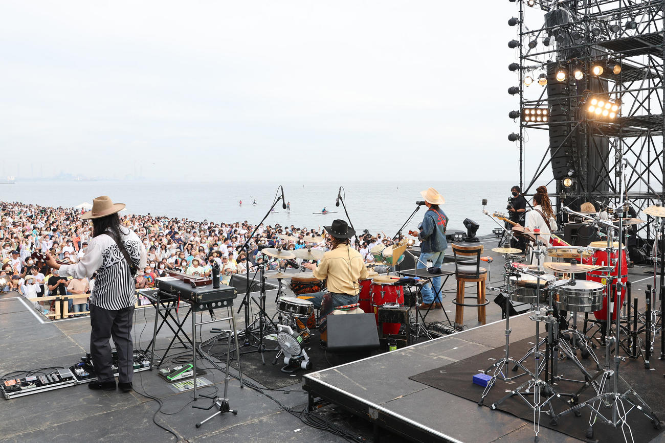 約3年ぶりとなるビーチフェスを開催した、平井大