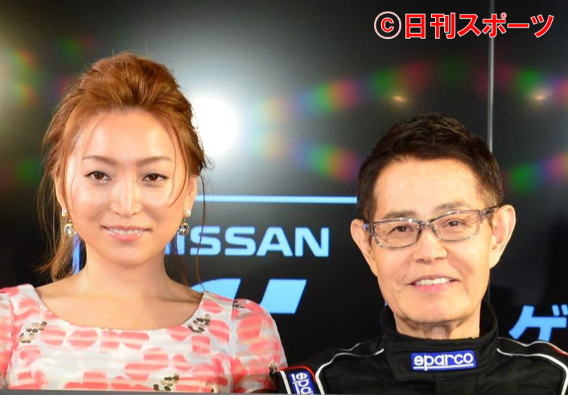 加藤綾菜夫人と加藤茶（2015年4月撮影）